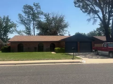 1202 NW 15th St, Andrews, TX 79714