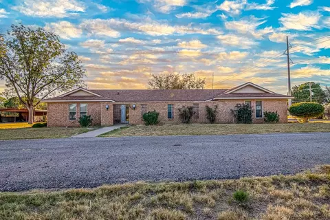 2913 Deering Dr, Odessa, TX 79762
