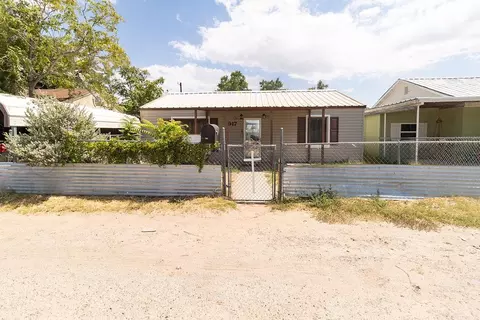 917 Martin, Kermit, TX 79745