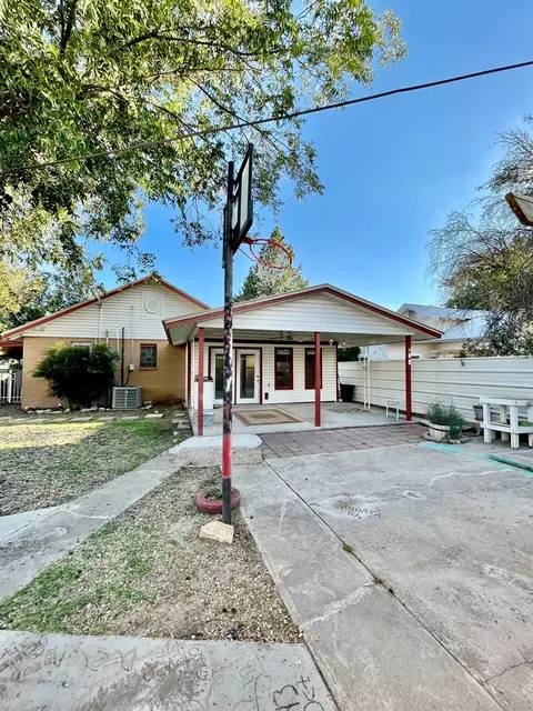 Exterior - 211 E Texas St, Marfa, TX 79843 photo 3 of 3