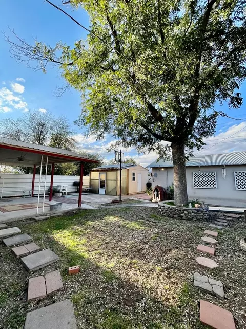 Exterior - 211 E Texas St, Marfa, TX 79843 photo 1 of 3