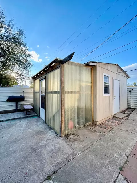Other - 211 E Texas St, Marfa, TX 79843 photo 11 of 12
