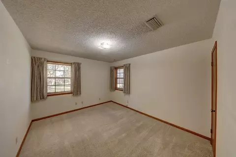 Bedroom - 209 E Marfa Ave, Alpine, TX 79830 photo 4 of 4
