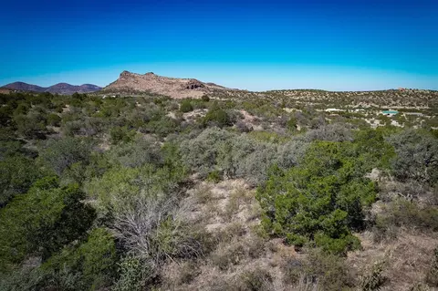 1086 Juniper, Alpine, TX 79830 photo 8
