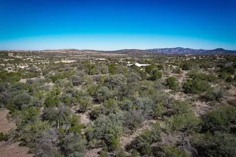 1086 Juniper, Alpine, TX 79830 photo 6