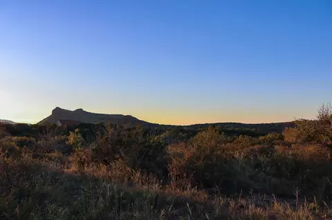 1086 Juniper, Alpine, TX 79830 photo 11