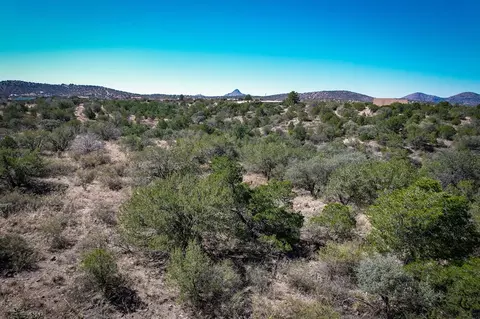 1086 Juniper, Alpine, TX 79830 photo 7