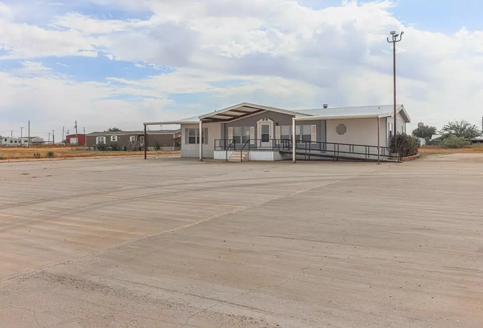 Exterior - 4448 Morning Glory Dr # -A, Gardendale, TX 79758 photo 2 of 5