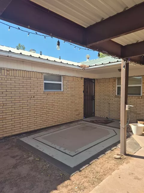 Exterior - 1003 Austin, Van Horn, TX 79855 photo 1 of 2