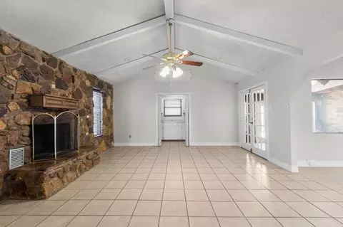 2814 W 3rd St, Odessa, TX 79763