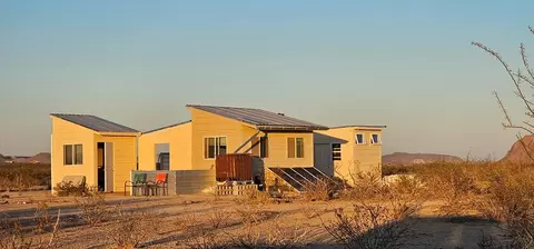 3002 Este Rd, Terlingua, TX 79852