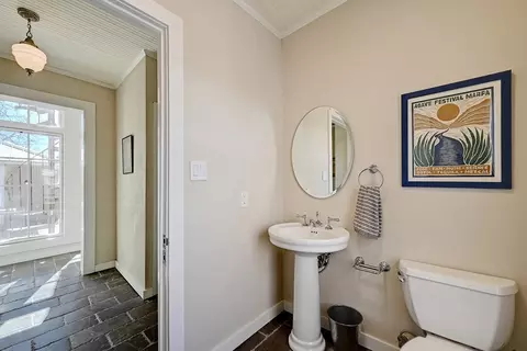 Bath - 405 N Austin St, Marfa, TX 79843 photo 5 of 8