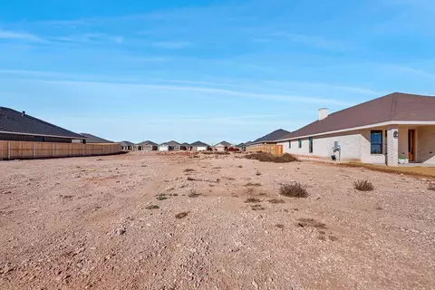 1329 Loess St, Midland, TX 79705