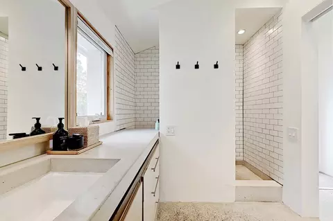 Bath - 112 E Galveston St, Marfa, TX 79843 photo 1 of 5