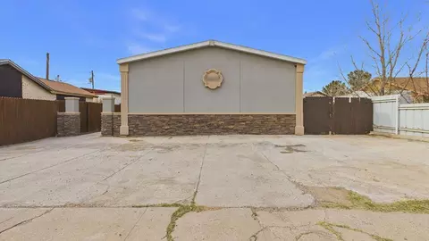 1507 S Alice Ave, Monahans, TX 79756