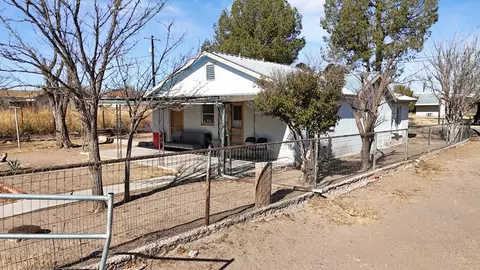 Other - 610 E Columbia St, Marfa, TX 79843 photo 6 of 7
