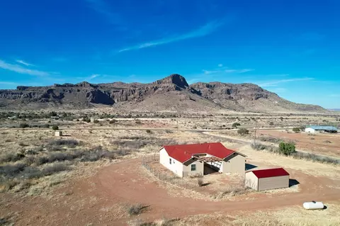 12 Wagon Rd, Alpine, TX 79830 photo 1
