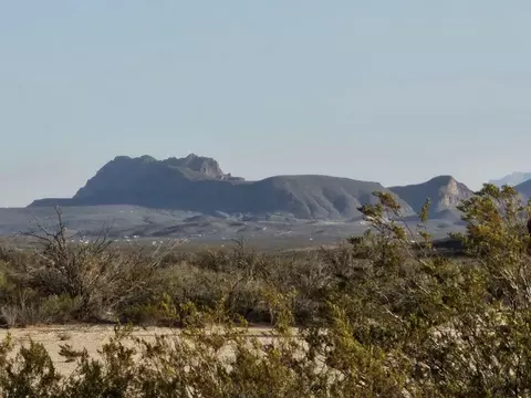 451 N Scotty Rd, Terlingua, TX 79852