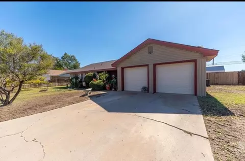 3846 Everglade Ave, Odessa, TX 79762
