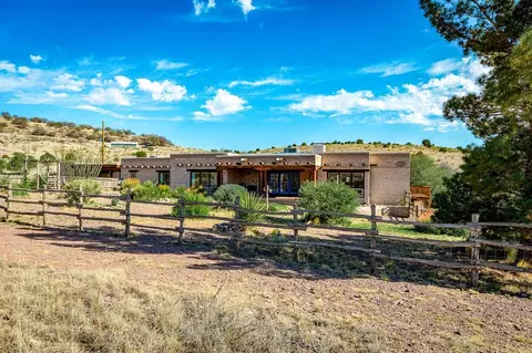 107 Hidden Valley Dr, Fort Davis, TX 79734