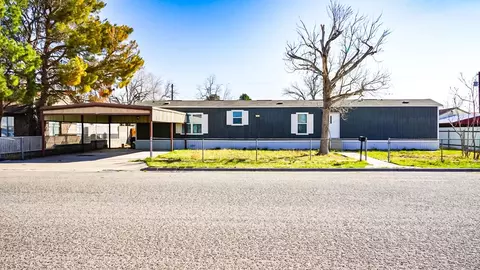 617 N Cedar, Kermit, TX 79745