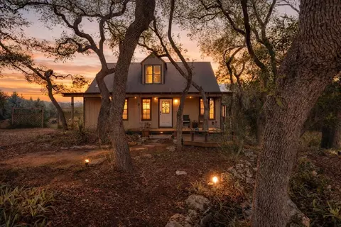 60 Canyon Creek Dr, Wimberley, TX 78676