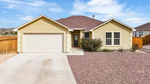 213 Doe Ct, Alpine, TX 79830