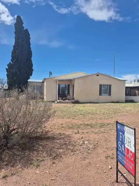 207 La Caverna, Van Horn, TX 79855