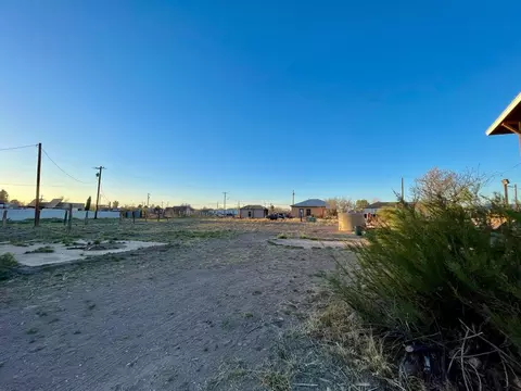 1110 W Sacramento St, Marfa, TX 79843