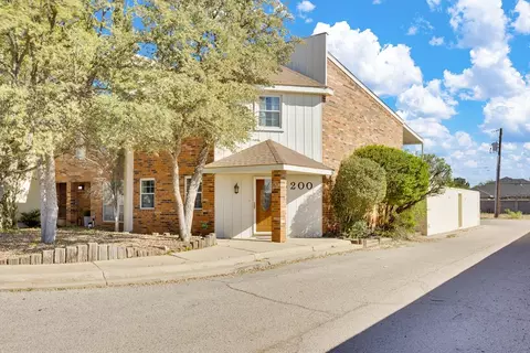 6200 Eastridge Dr, Odessa, TX 79762