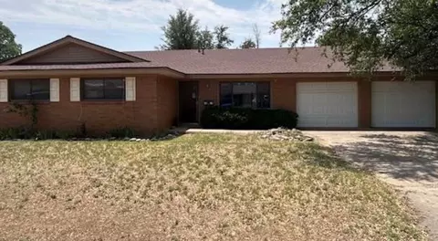 3824 Blossom Ln, Odessa, TX 79762