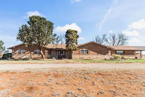 1421 County Rd 474, Brownfield, TX 79316