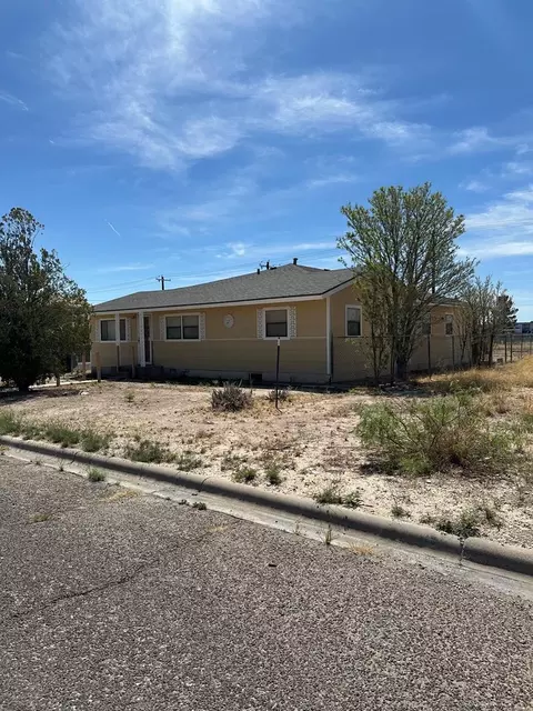1101 W Gallagher, Fort Stockton, TX 79735