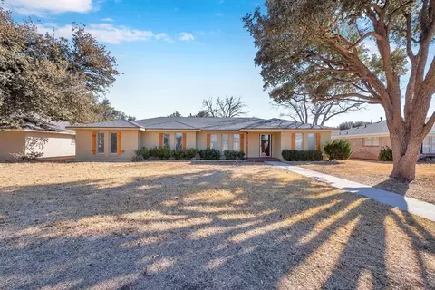 4 Metz Ct, Midland, TX 79705