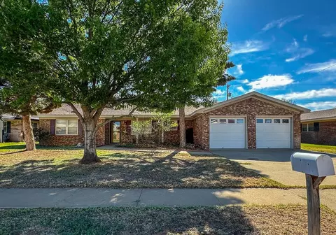610 N Washington Ave, Denver City, TX 79323