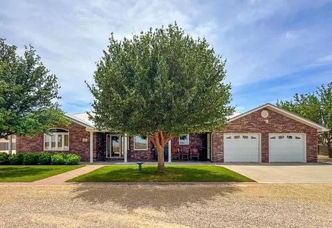 453 County Rd 304, Seminole, TX 79360