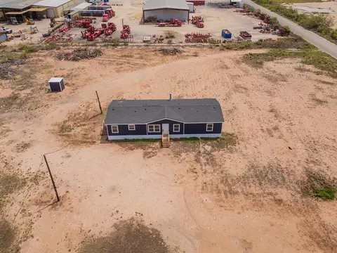 7979 W Boles Rd, Odessa, TX 79763