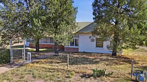 416 Cavalry Rd, Fort Davis, TX 79734