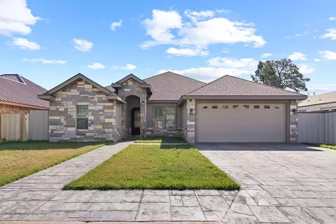 606 NW 8th St, Andrews, TX 79714