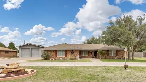 5602 Montana Ave, Odessa, TX 79762