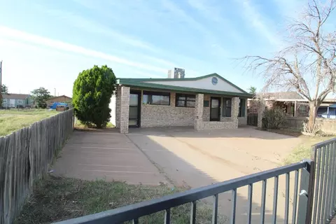 911 Snyder St, Odessa, TX 79761