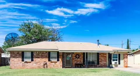 705 NW 12th St, Andrews, TX 79714
