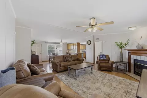 604 E Ave F, Alpine, TX 79830 photo 7