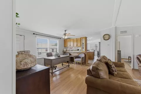 604 E Ave F, Alpine, TX 79830 photo 3