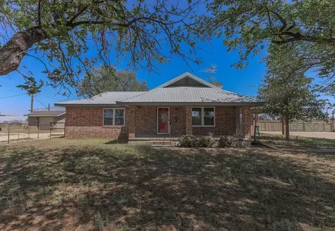 4435 E Larkspur, Gardendale, TX 79758