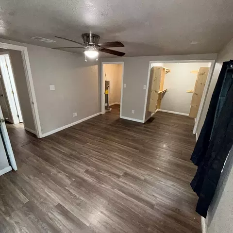 Bedroom - 394 E Rocket Rd, Lorena, TX 76655 photo 1 of 7