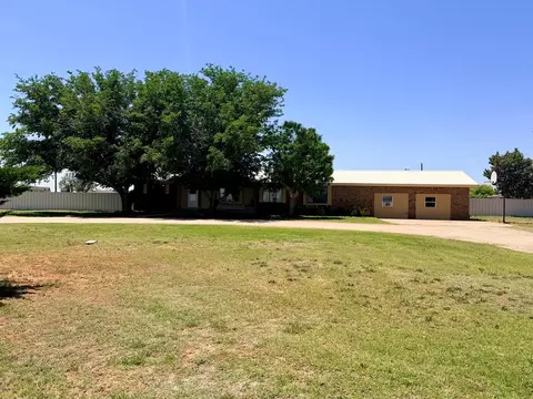 640 SE 2401, Andrews, TX 79714