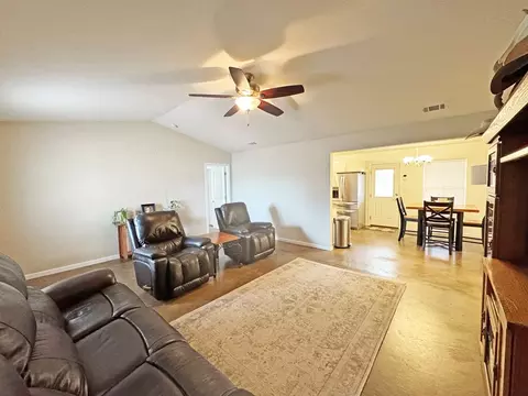Living - 606 E Brown St, Alpine, TX 79830 photo 4 of 4