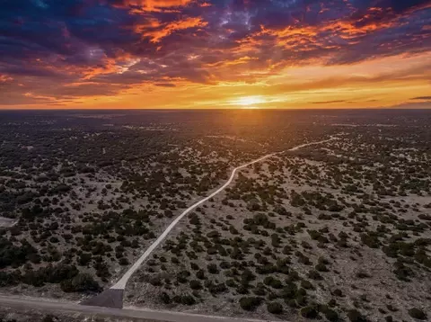 000 County Rd 204, Sonora, TX 76950