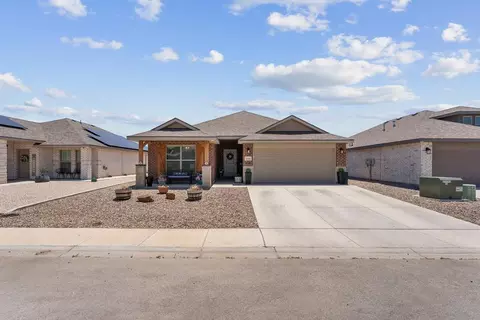 1330 Mayberry St, Odessa, TX 79765